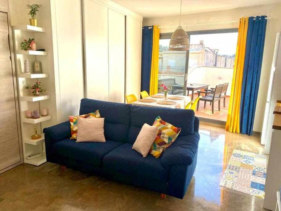 Apartamento Antonio By Solymar Holiday Torre Del Mar Dış mekan fotoğraf